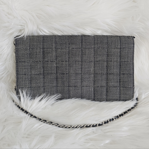 🖤 Chanel Denim Flap 🖤 - Picture 2 of 11